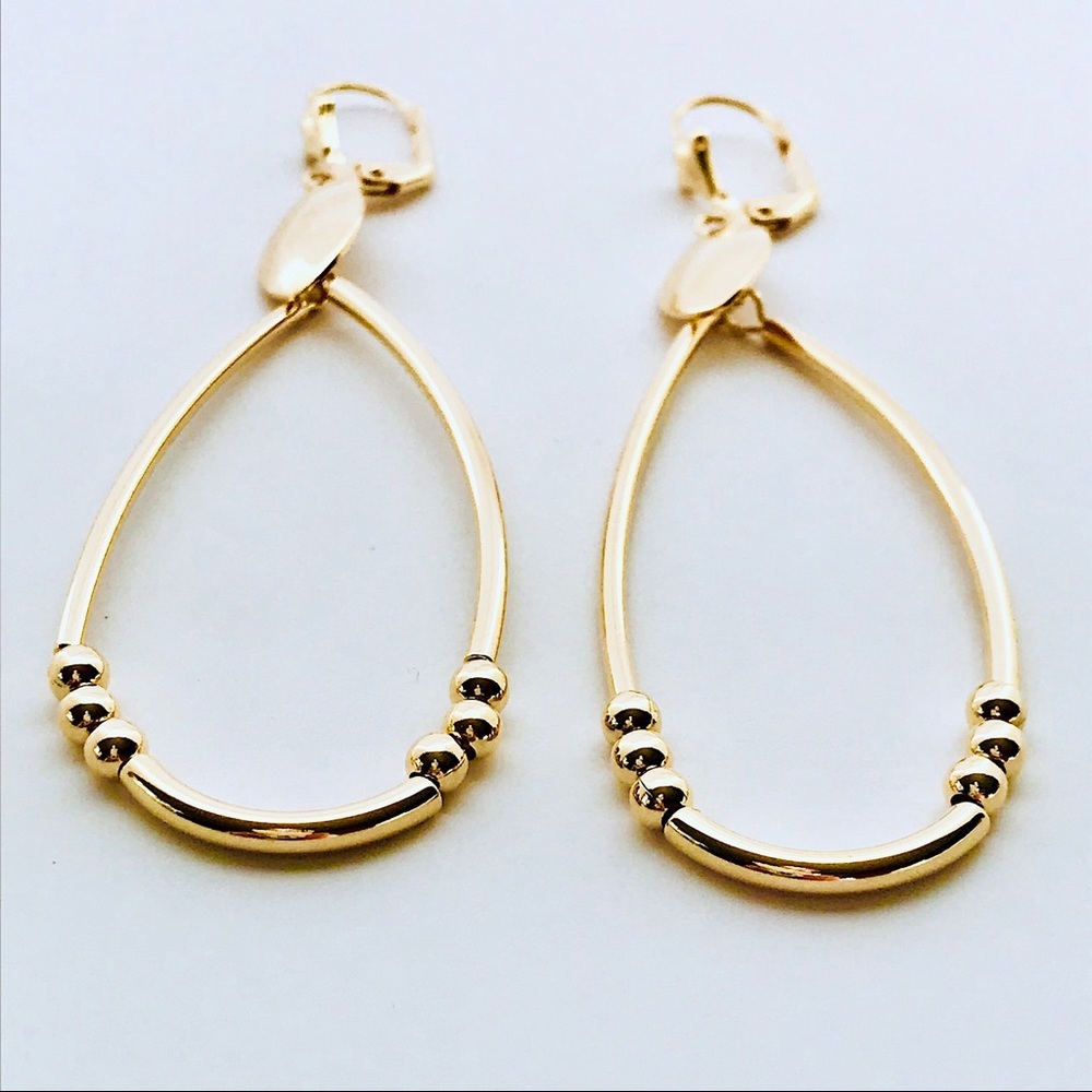Large oval shape goldfilled dangle Earrings - Picture 3 of 3